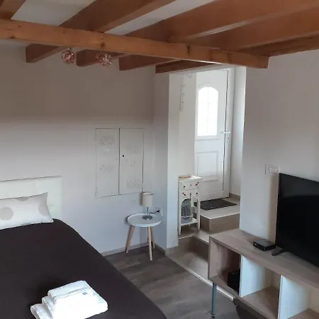 Vignole Appartement Portorož